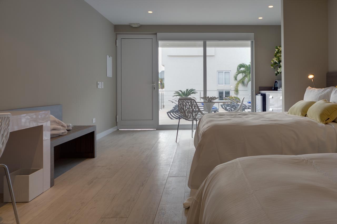 Ocean Z Boutique Hotel Palm Beach Zewnętrze zdjęcie