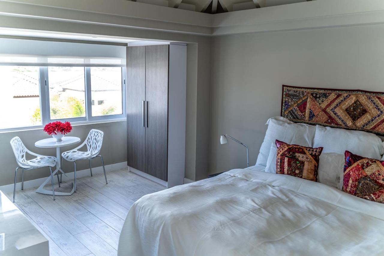 Ocean Z Boutique Hotel Palm Beach Zewnętrze zdjęcie